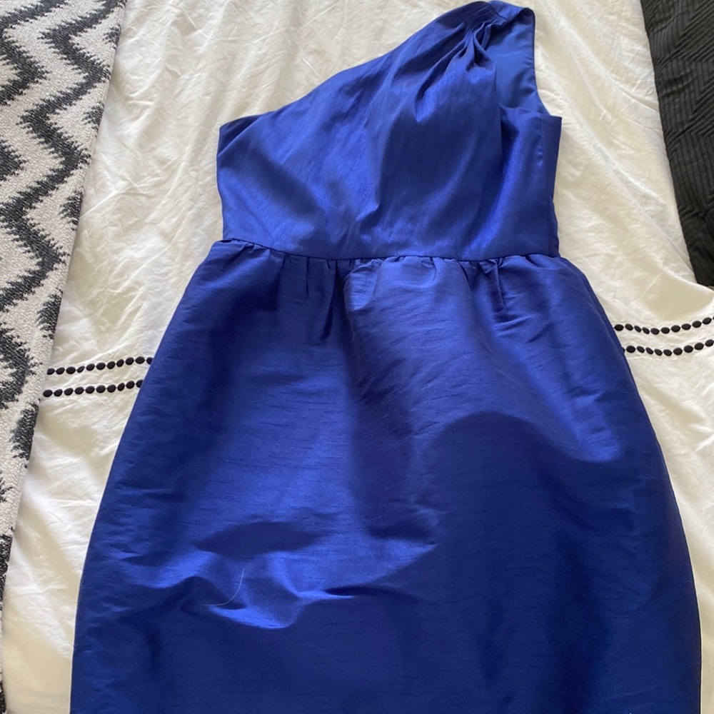 Adorable Alfred Sung party/ prom dress